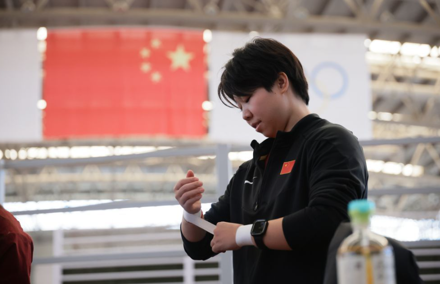 乐竞体育官方网站的客服支持服务